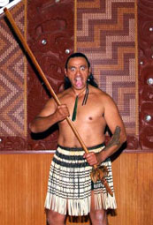 Maori im Te Puia in Roturoa